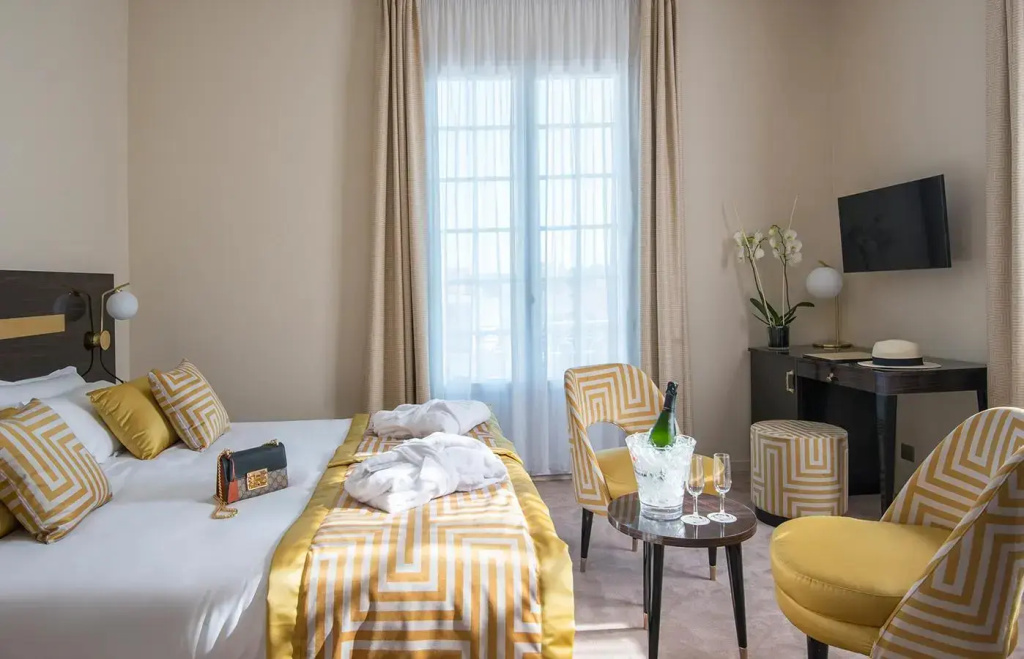 Hôtel Carlton - Chambres