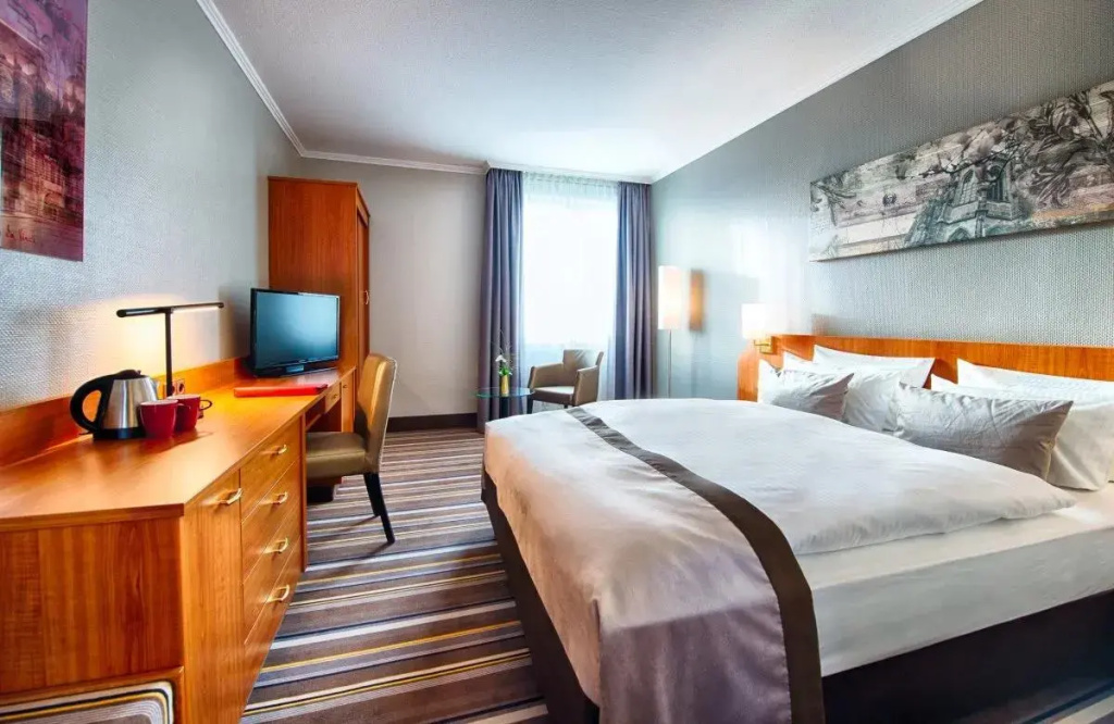 Family Double room (full double bed)