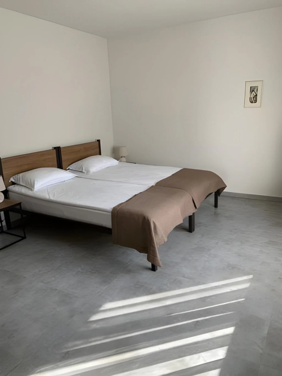 Premium Double room (full double bed)