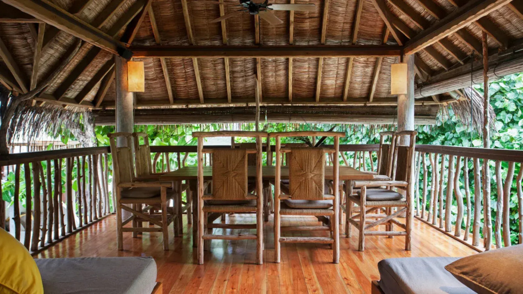 Sunrise Retreat с 3 комнатами в Soneva Fushi