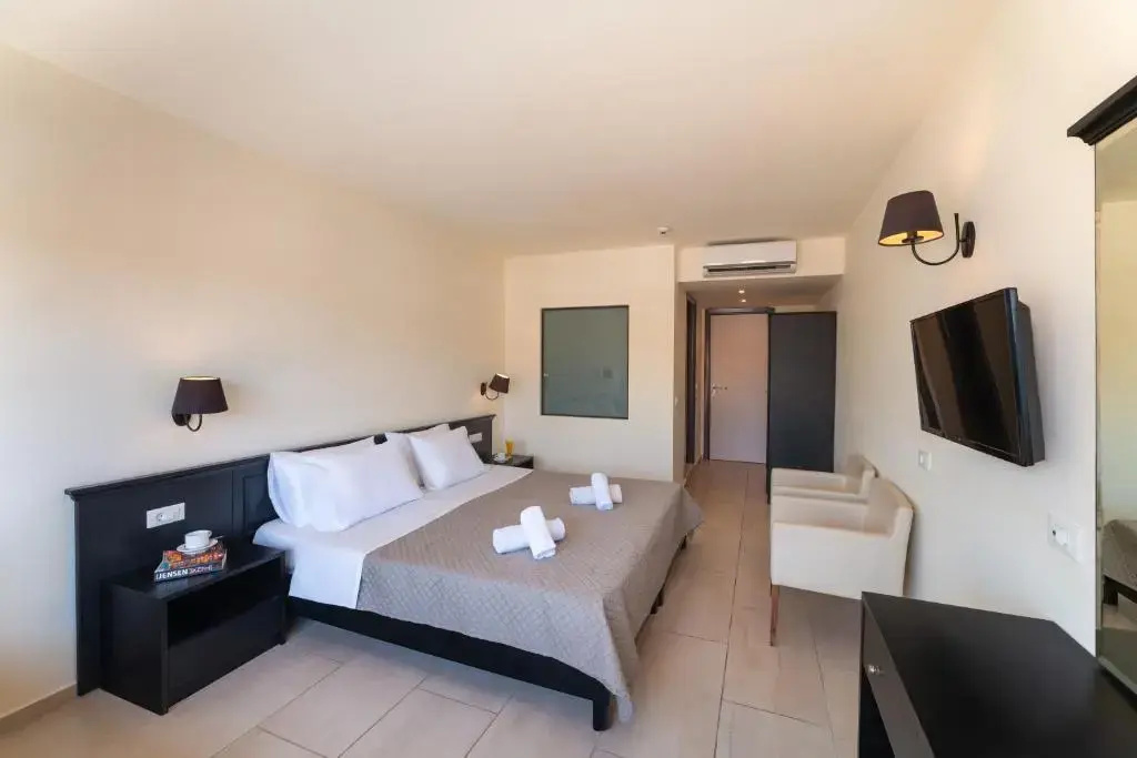 Comfort Double room with garden view (full double bed)