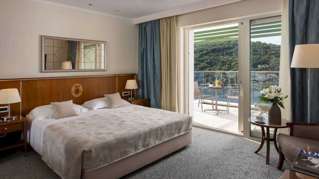 Standard Double room with sea view (twin beds)