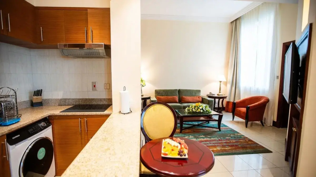 City Seasons Suites - Chambres
