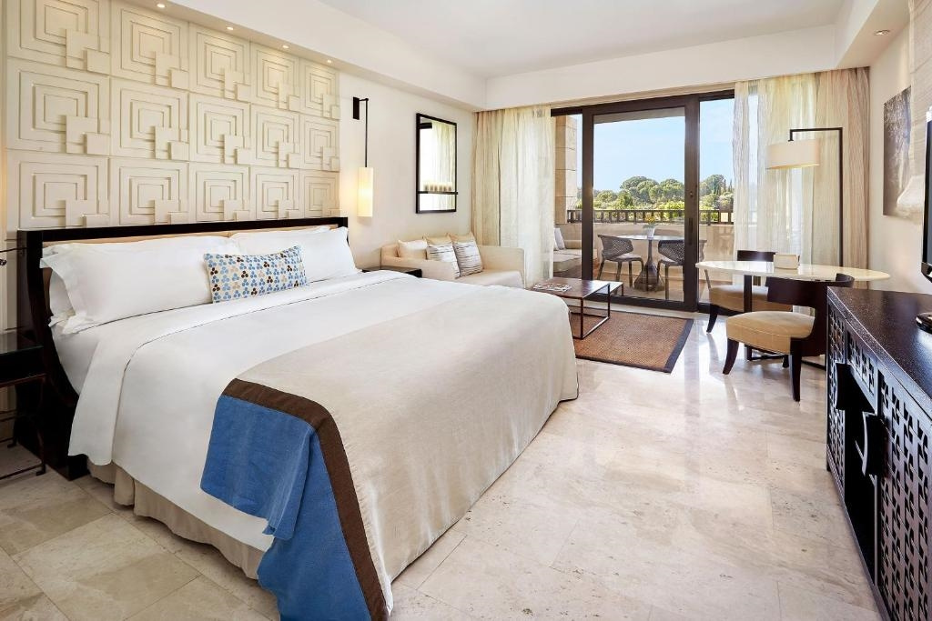 The Romanos, a Luxury Collection Resort - Chambres