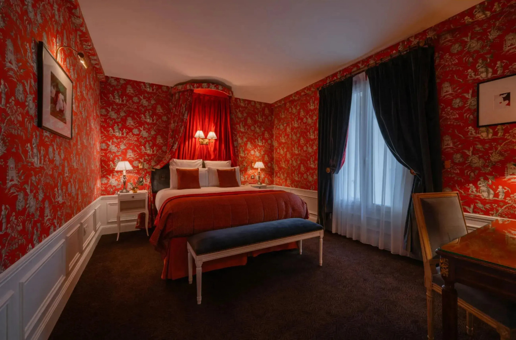 Double Junior Suite (full double bed)