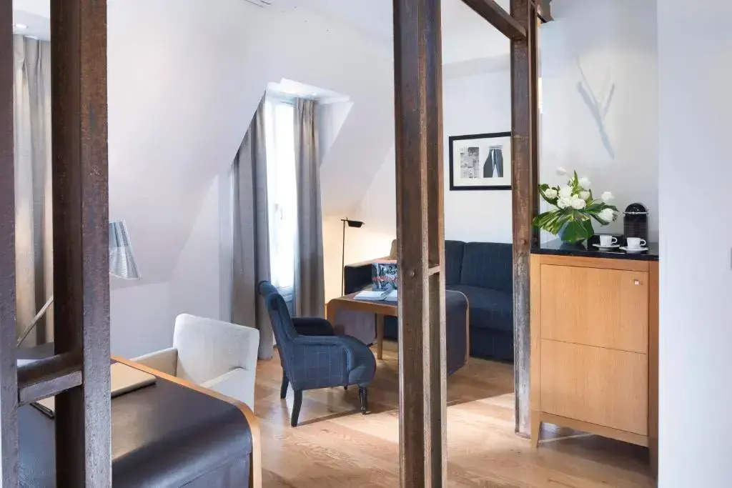 Hotel Le Six 67
