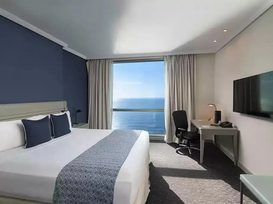 尊爵雙人套房 海景 雙人床