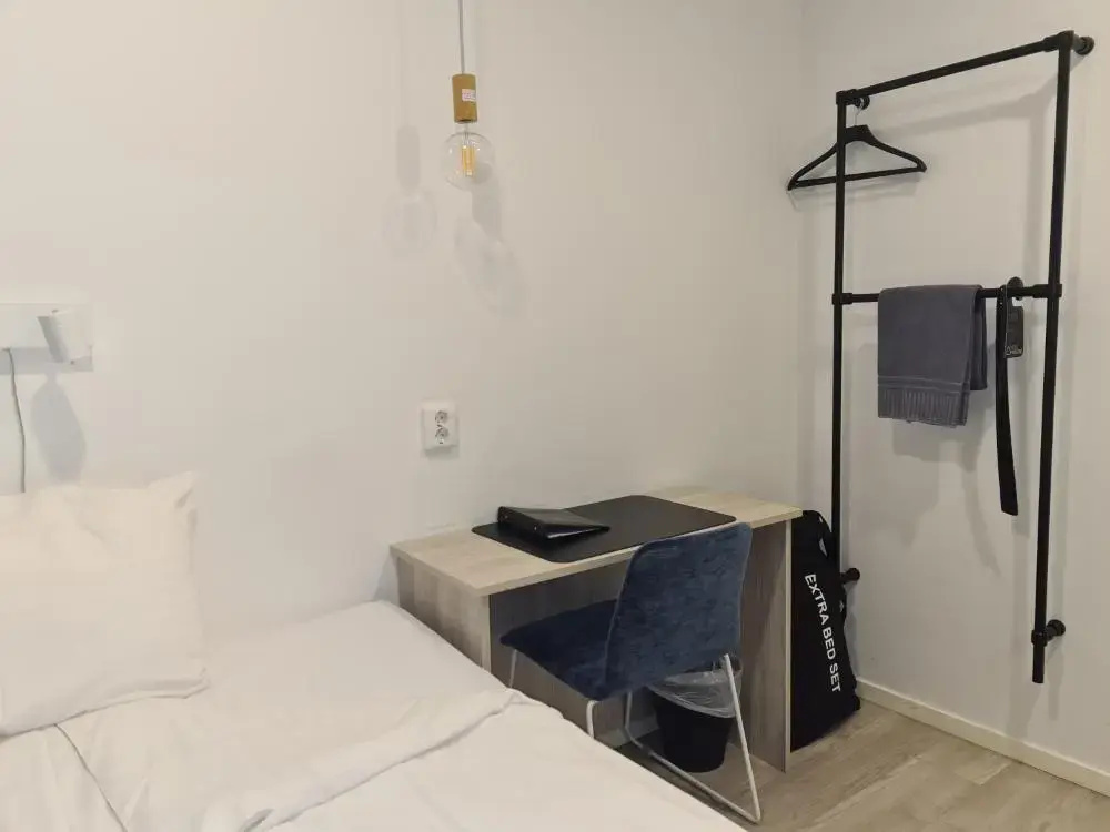 Economy No Window Double room (full double bed)