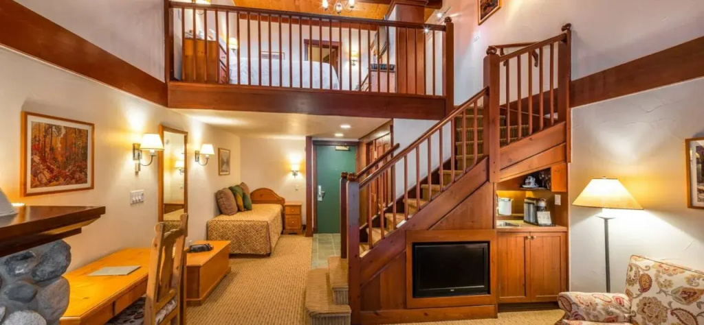 Family Double Loft Suite (full double bed)