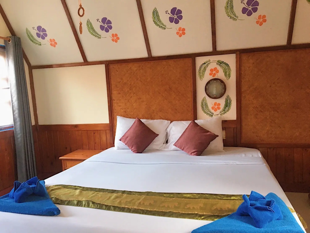 Двухместное бунгало Superior с видом на сад двуспальная кровать в Koh Chang Resort