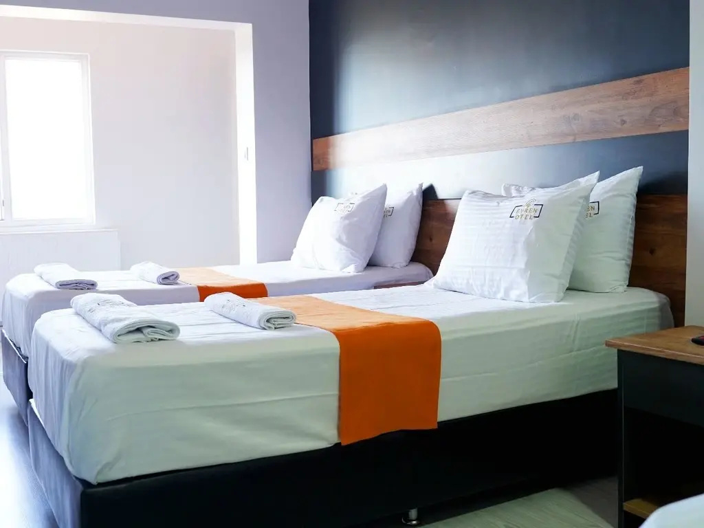 Economy Double room (twin beds)