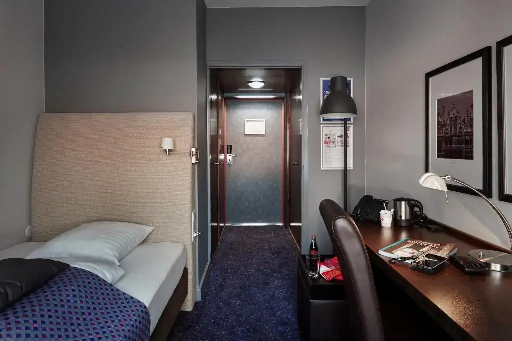Captain Single room
