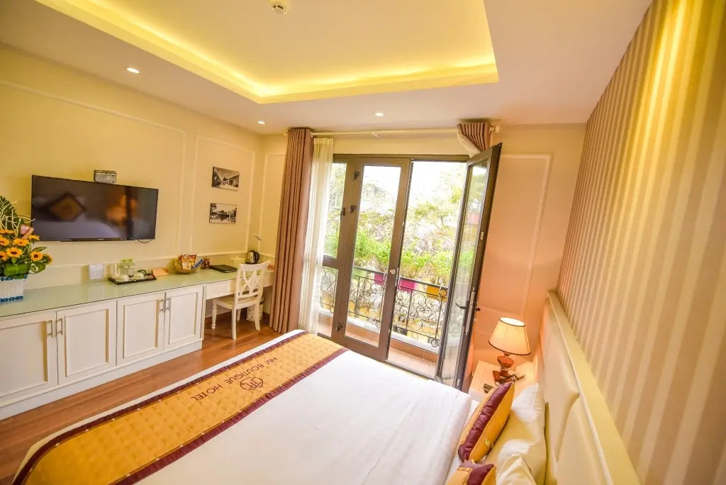 Double Suite with balcony twin beds