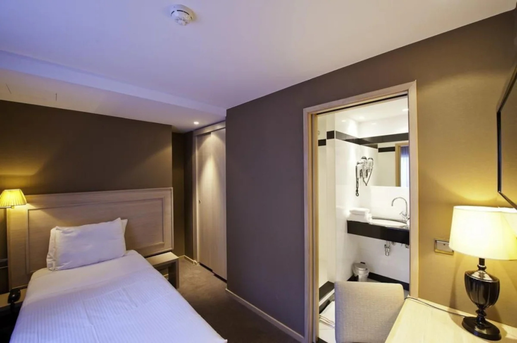 Hotel photo 7