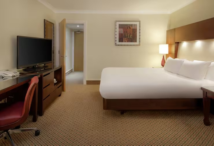 Double room (full double bed)