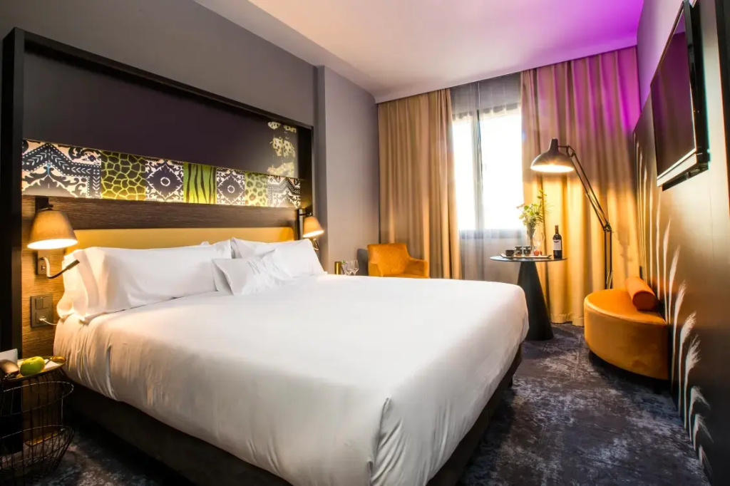 Down to Earth Double (full double bed)