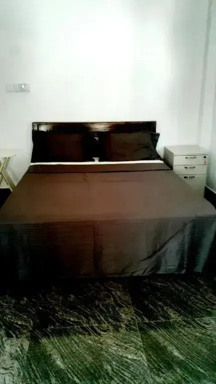 Budget Double room (full double bed)