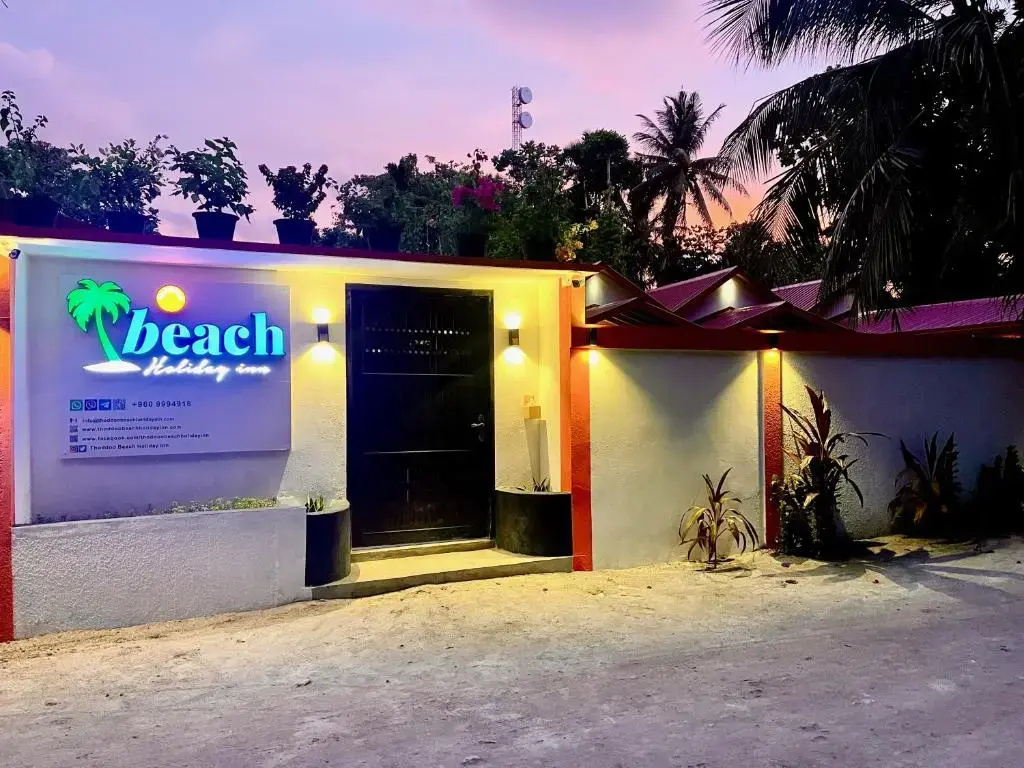 Thoddoo Beach Holiday Inn
