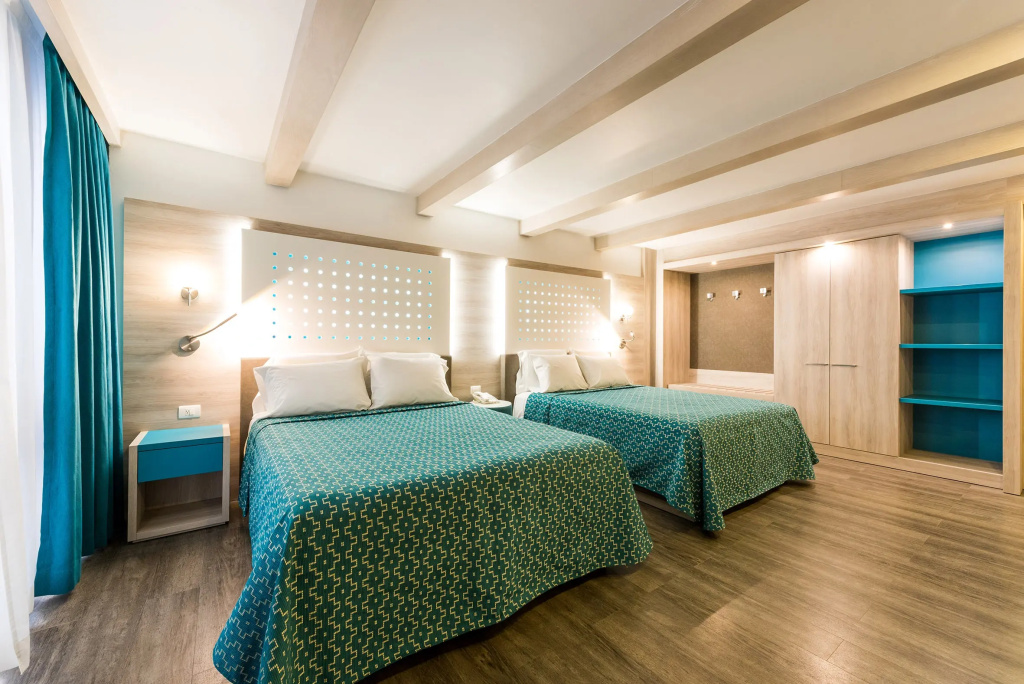 Executive Master room