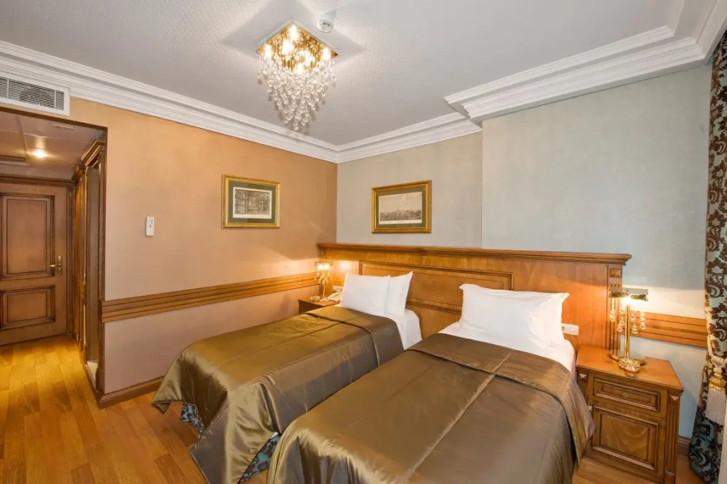 Economy Double room (twin beds)
