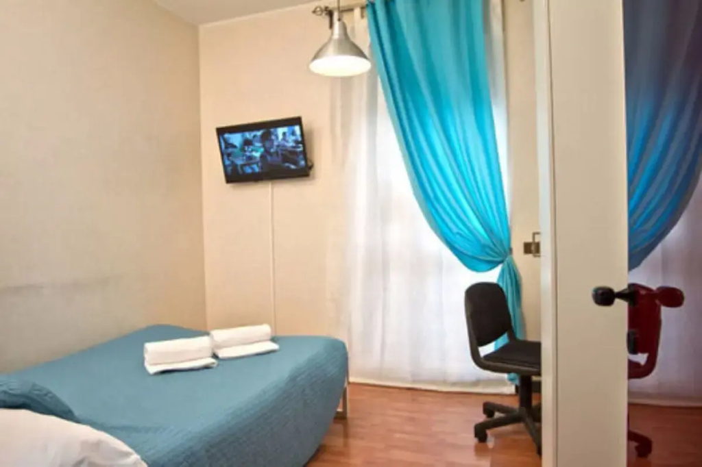 Economy room