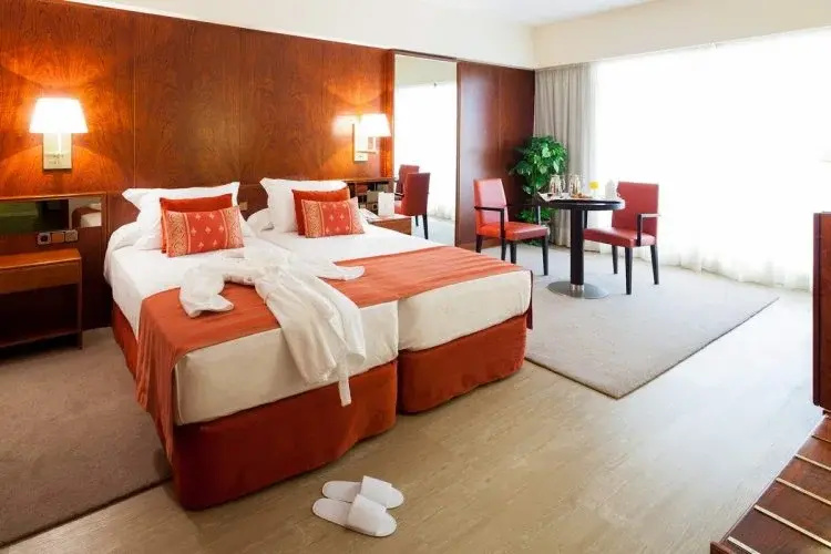 Royal Plaza Hotel - Chambres