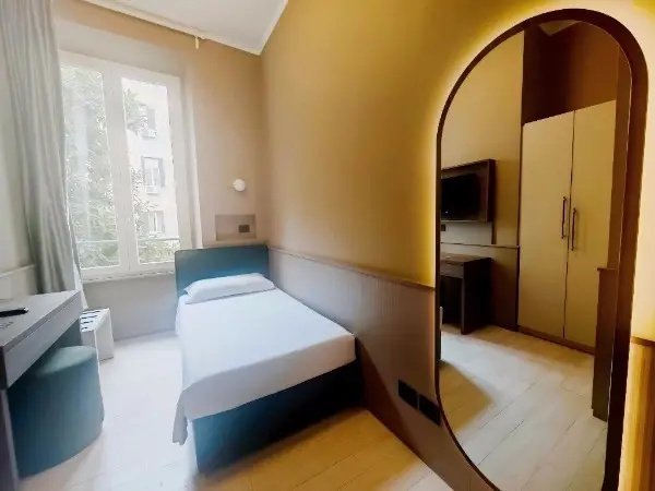 Economy room