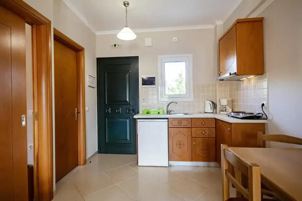 Robolla Beach Apart Hotel - Chambres