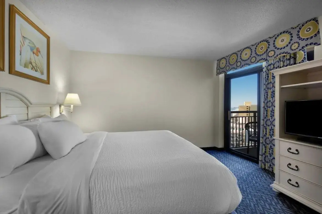 2 Bedrooms South Tower Condo with partial ocean view