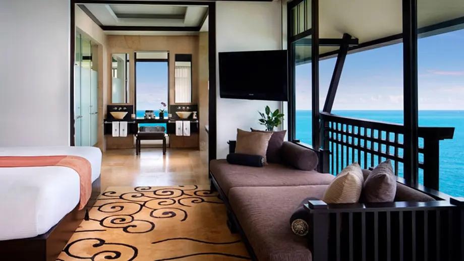 Double Pool Villa oceanfront (full double bed)
