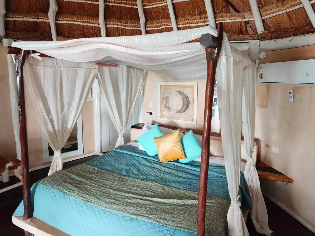 Deluxe Upper Floor Triple room oceanfront