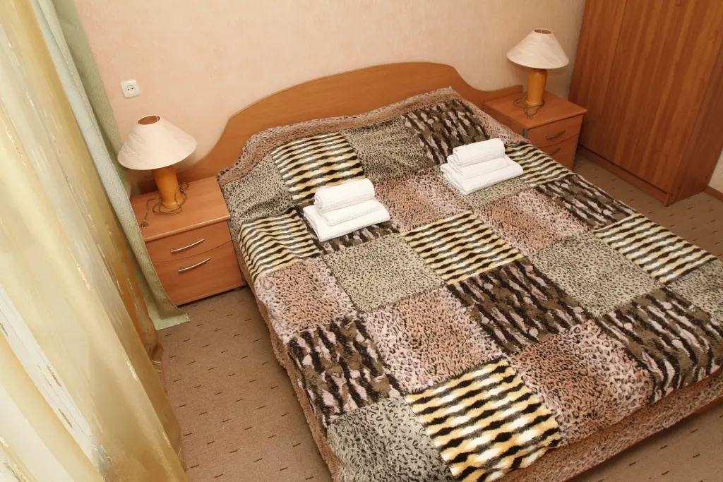 Double Suite (full double bed)