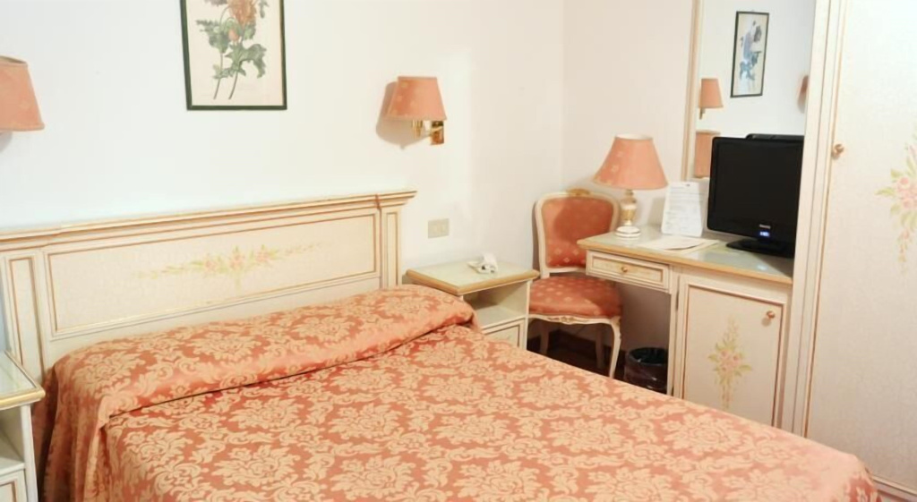 Hotel Ambassador Tre Rose - Chambres