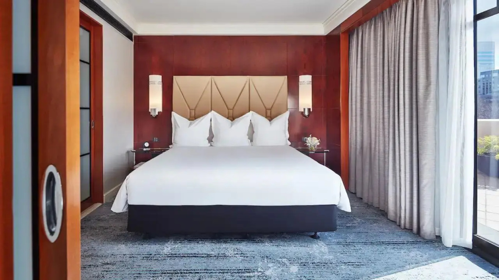 Terrace Double Suite (full double bed)