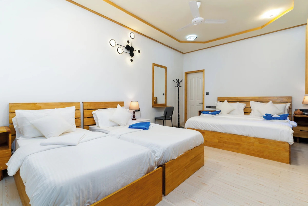 Deluxe Quadruple room