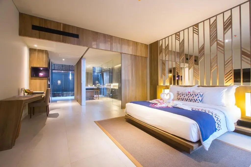Premier room