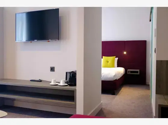 Double Junior Suite (full double bed)