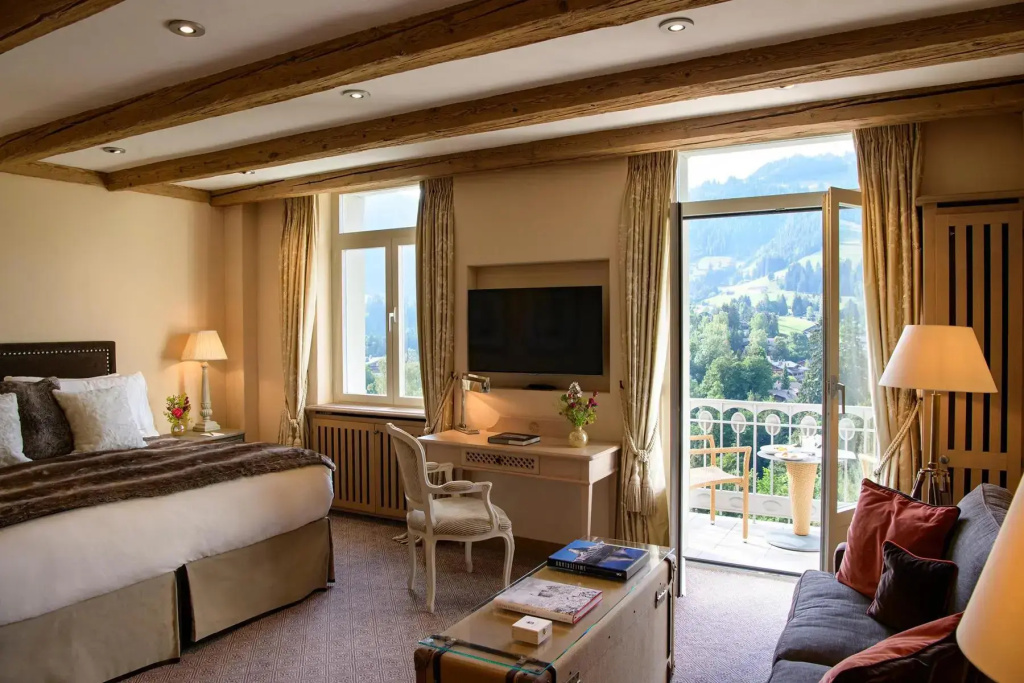 Corner Suite