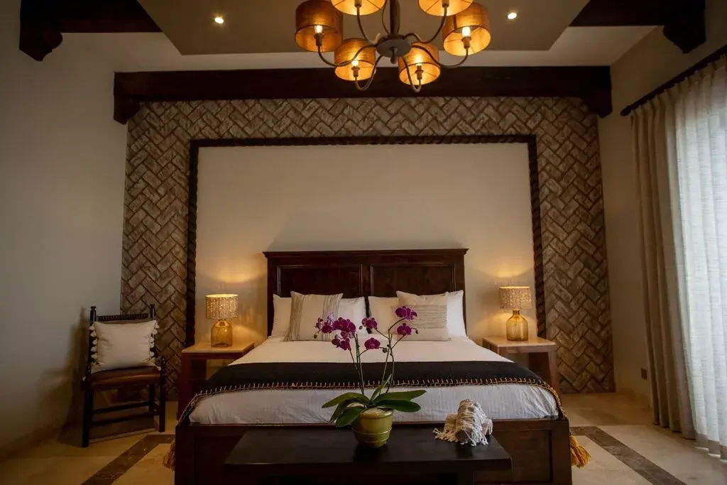 Double Suite with balcony and with ocean view (full double bed)