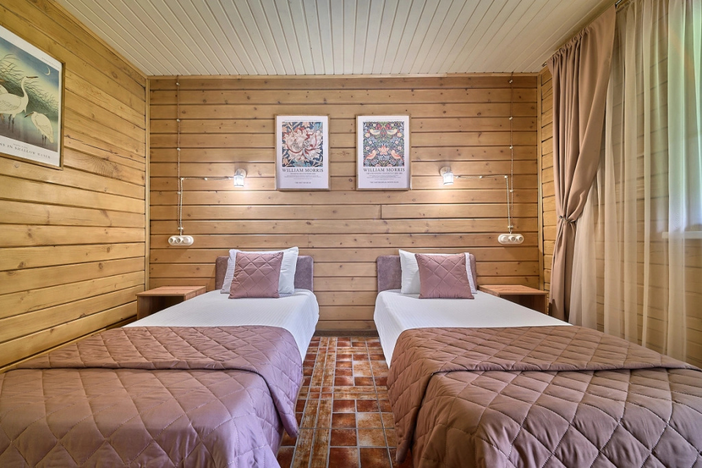 1 Room Double room (twin beds)