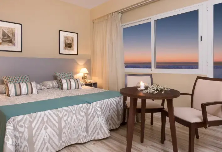 Hotel Izán Cavanna - Chambres