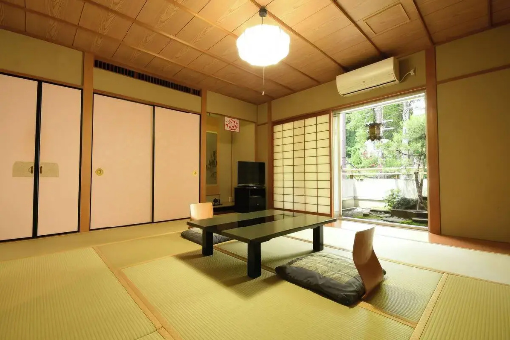 Standard room with garden view