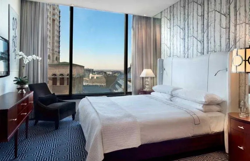 2 Bedrooms Luxury Suite