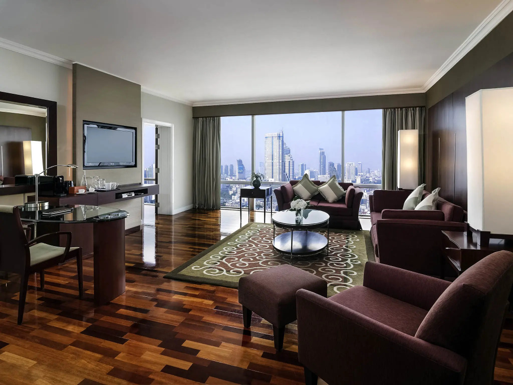 Двухместный люкс Executive двуспальная кровать в Pullman Bangkok Hotel G