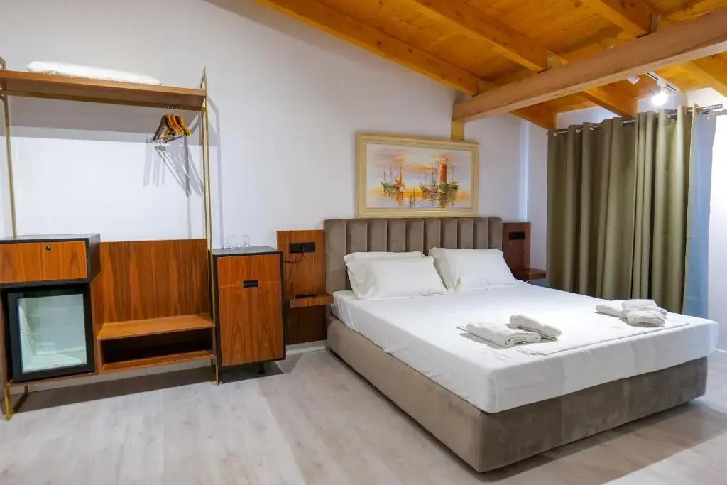 With Sauna Double Suite (full double bed)