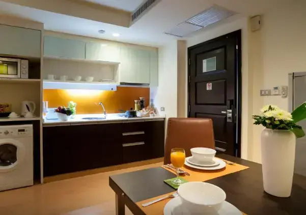 Трёхместный люкс с 2 комнатами в Aspen Suites Hotel Sukhumvit 2 Bangkok