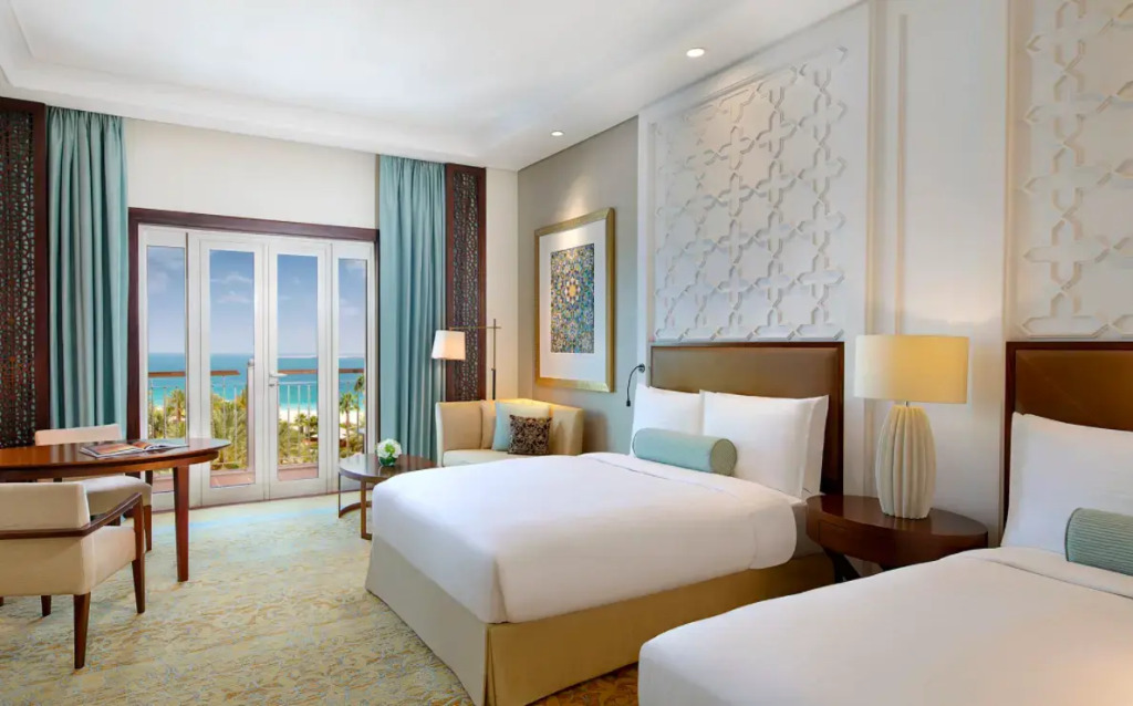 The Ritz-Carlton, Dubai