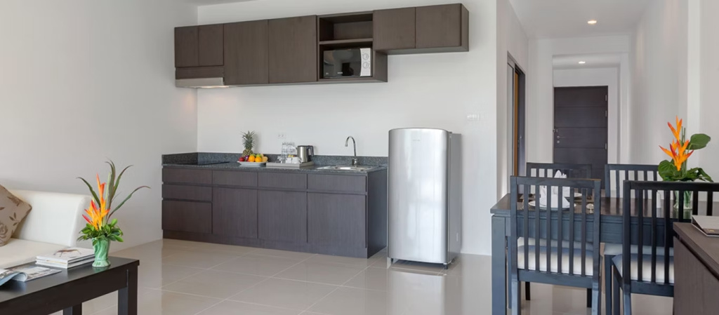 Patong Bay Hill Resort - Chambres