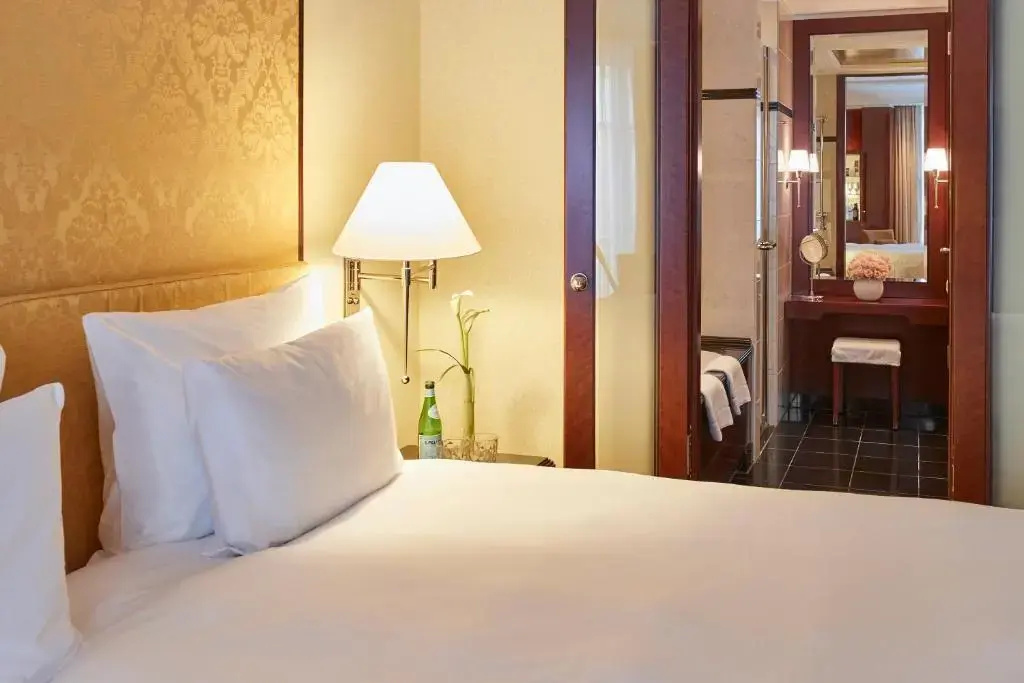 Deluxe Double room (twin beds)