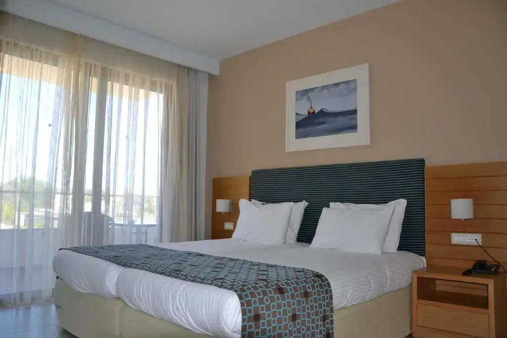 Superior Private Pool Double Apartment (twin beds)